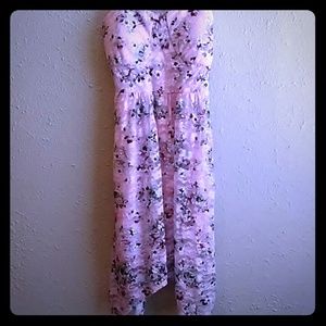 ❤No Boundaries❤ Pink Lace Front Dress (EUC)